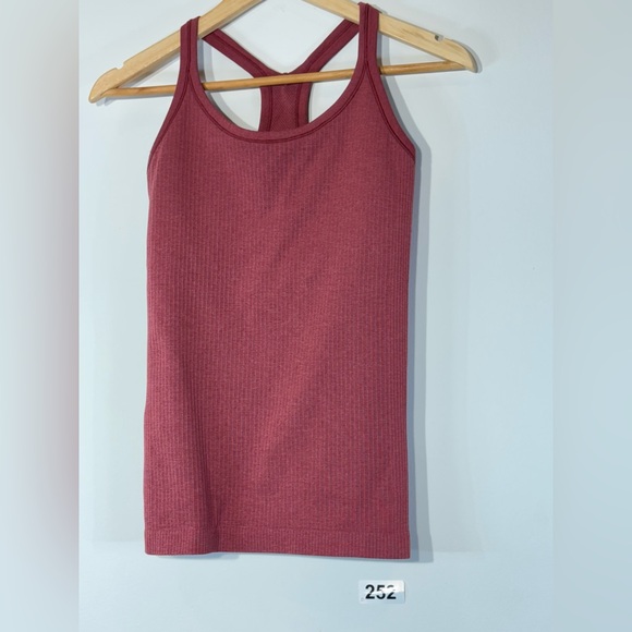 3 lululemon athletica Tank Tops in Burgundy, Brown, and Mint Size 6 - Picture 4 of 12